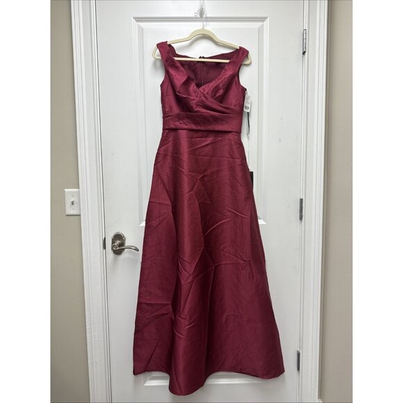 Alfred Sung Size 4 Burgundy D811S Off Shoulder Satin Maxi Gown Cocktail Dress - Picture 4 of 11